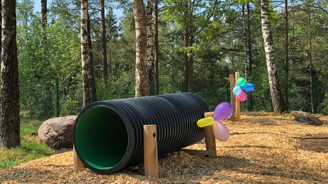 Tunnel med ballonger.