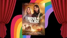 Affisch för filmen Nova & Alice på bakgrund av en regnbåge omramad av röd biografrodå.